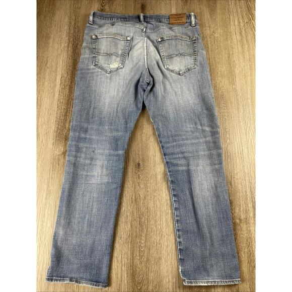 Lucky Brand Jeans 410 Athletic Slim Distressed Blue Medium Wash Men's 34 X 30 - Picture 9 of 9